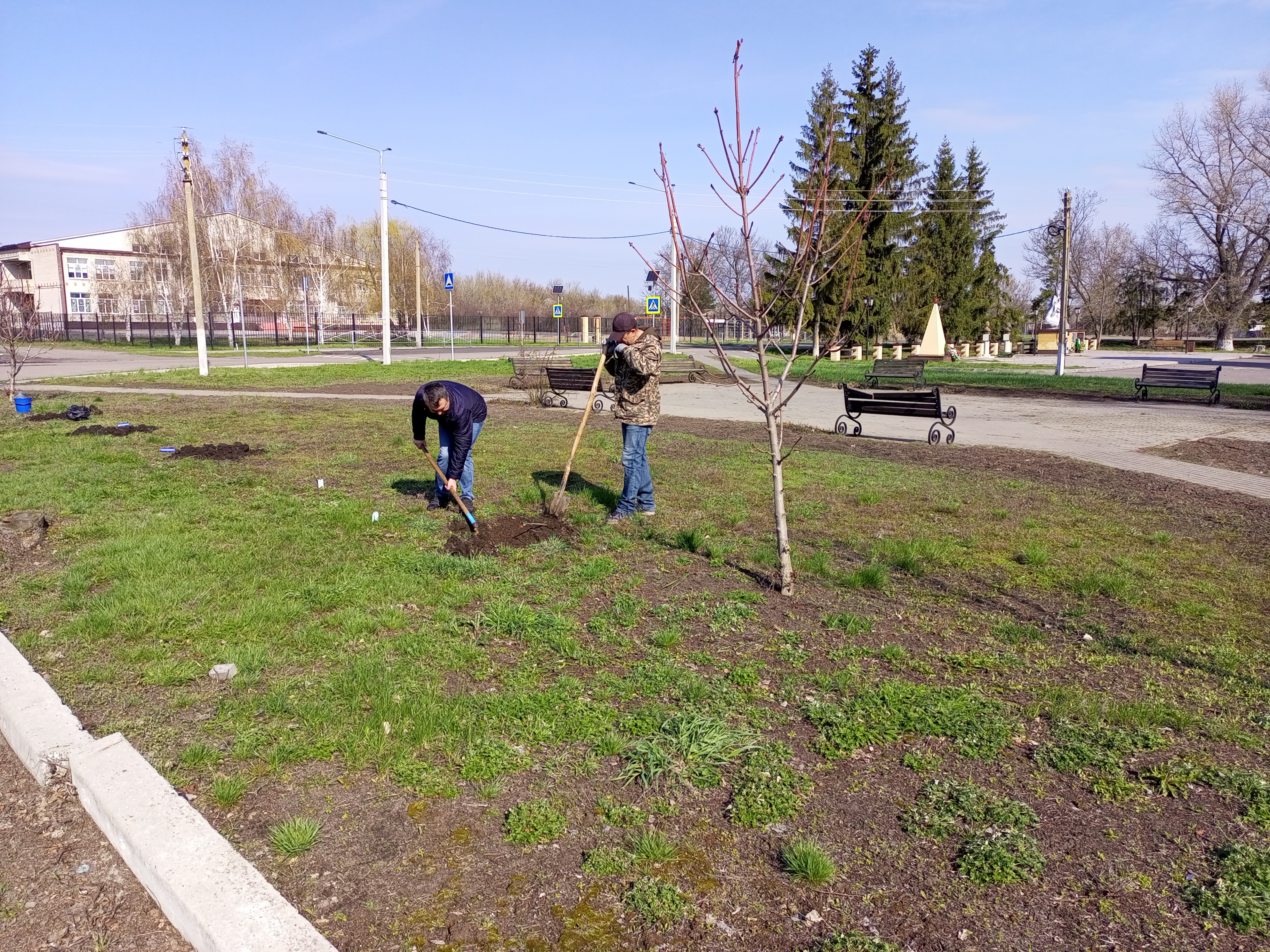 Областной субботник.